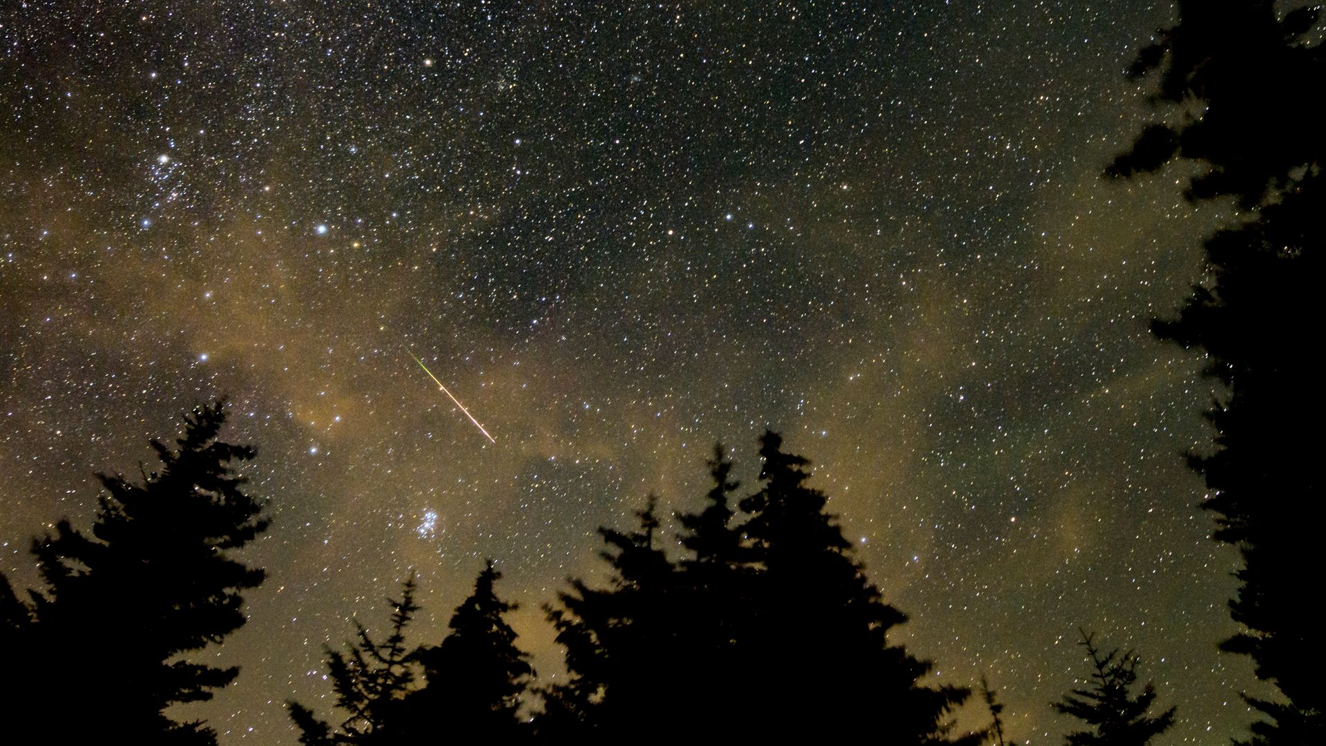 Spectacular meteor shower to peak across UK here’s how to watch